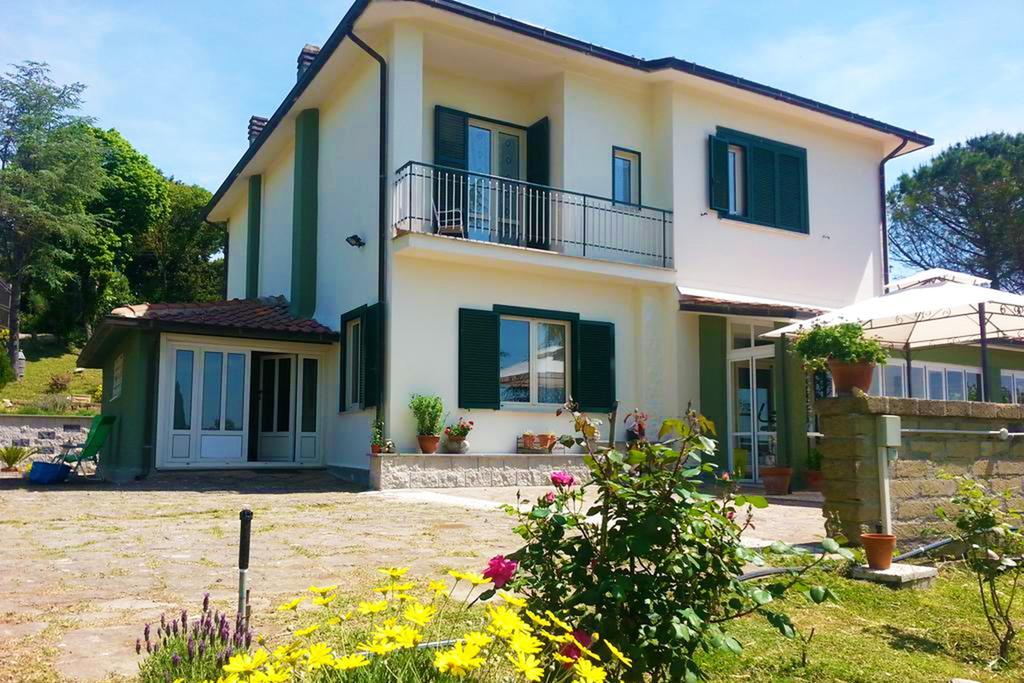 Bed And Breakfast Romantica Evasione Sutri Ngoại thất bức ảnh